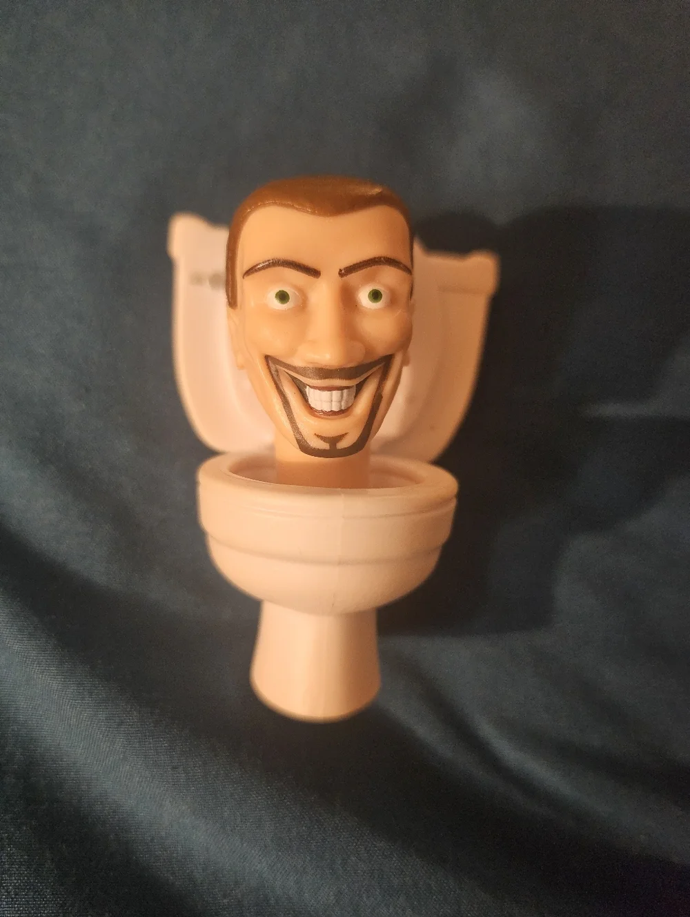 Skibidi Toilet Mystery‎ Collector Series Action Figure 2024 Bonkers Toys YouTube